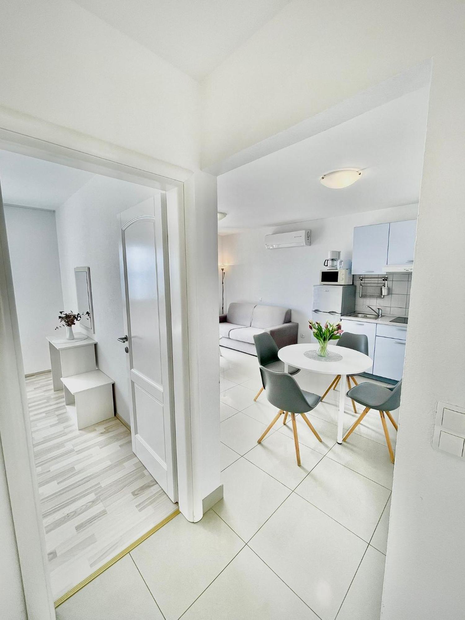 Apartments Katara Brela Exterior foto
